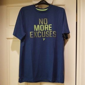Men's Old Navy Large Go Dry Tee Shirt